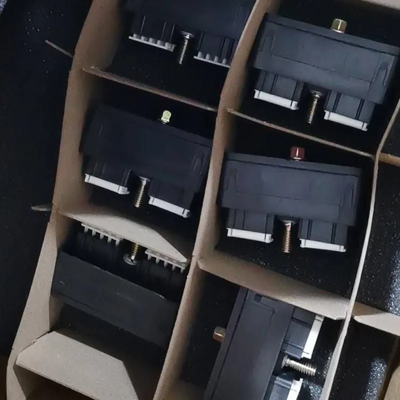 1Pcs/Lot 1930006125…