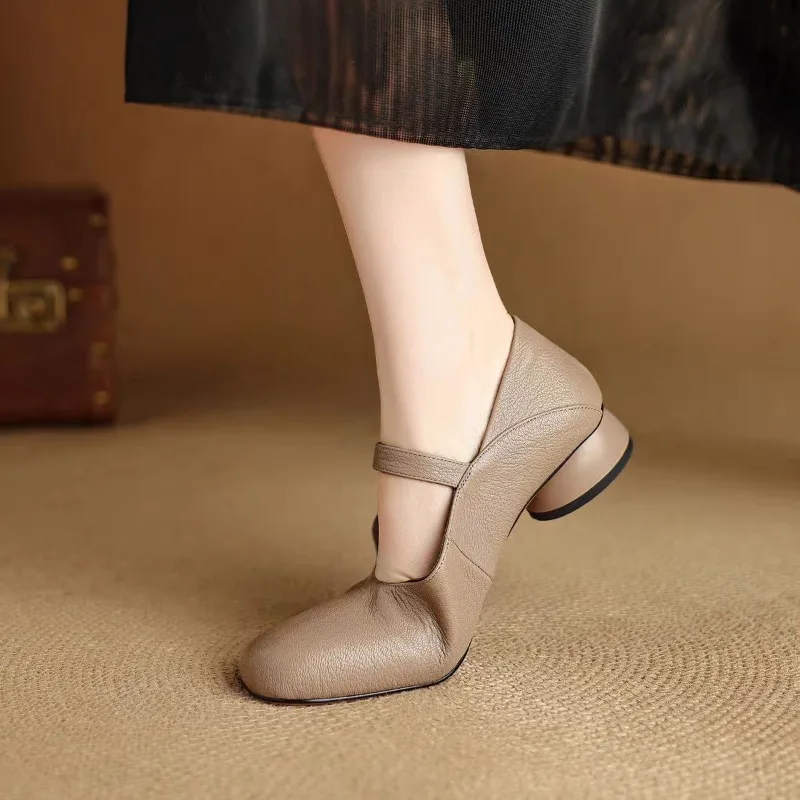 

Французские туфли Мэри Джейн на низком каблуке, новые женские туфли на мягкой подошве с круглым носком и неглубоким носком в иностранном стиле