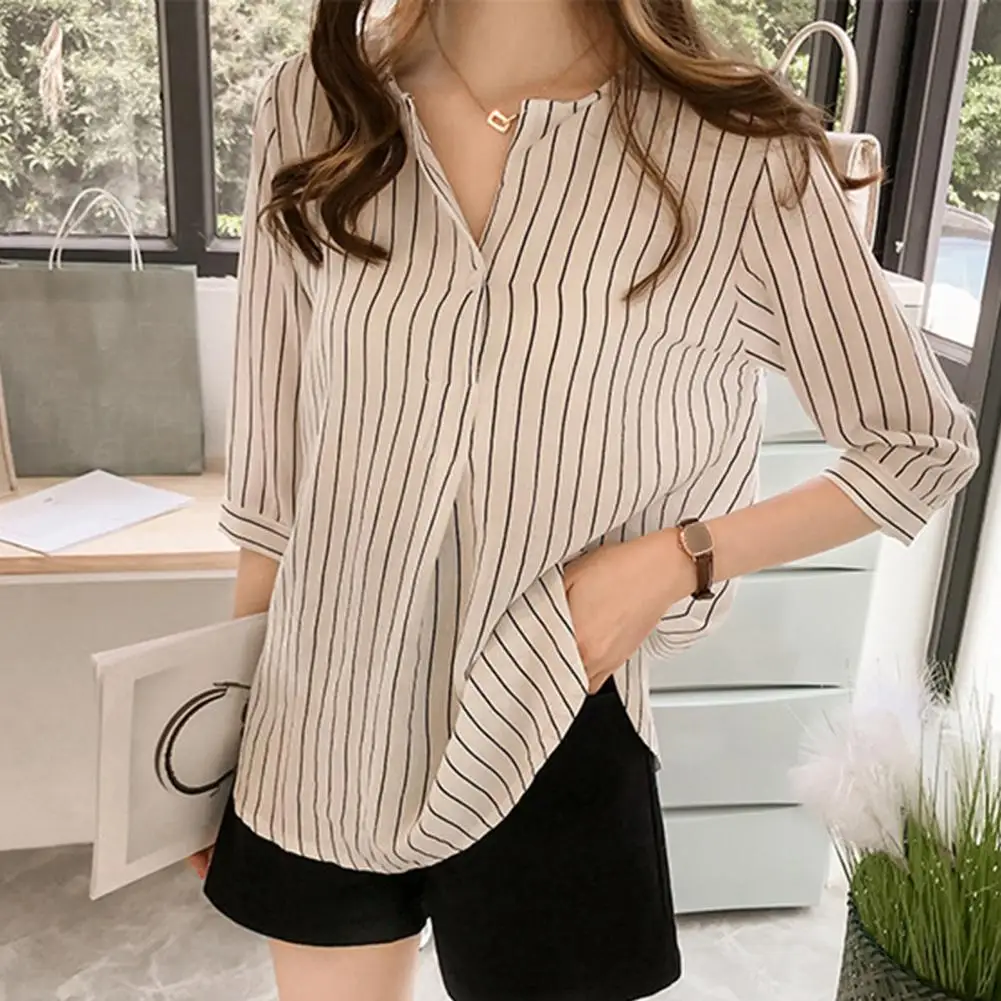 

Korean Style Women Striped Shirt Striped Print V-neck 3/4 Sleeves V Neck Elegant Office Lady Women Blouse Clothes Streetwear 80%