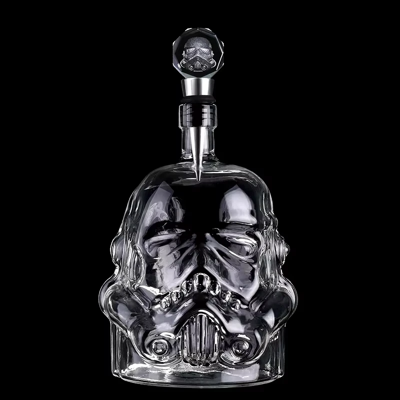 

650ml Creative Storm Trooper Decanter White Soldier Glass Jug Liquor Bottle Whiskey Wine Brandy Scotch Bourbon Vodka Decanter