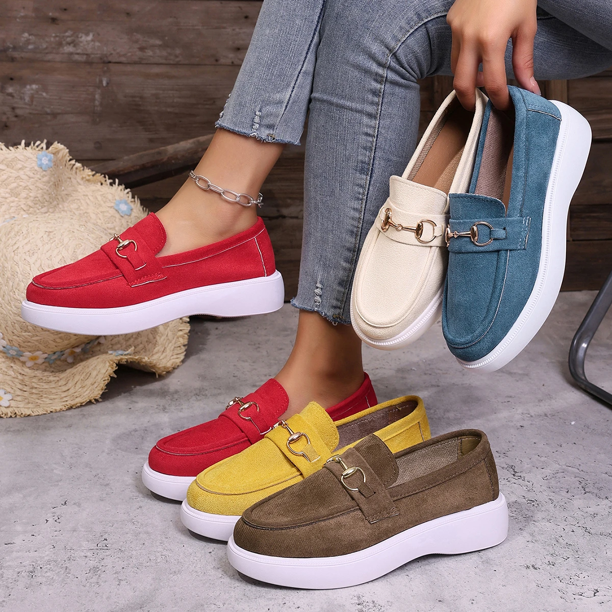 

Large Size Women Sneakers Thick Heel Slip-On Loafers Women's Round Toe Casual Bean Bean Shoes Breathable Platform Women's Shoes