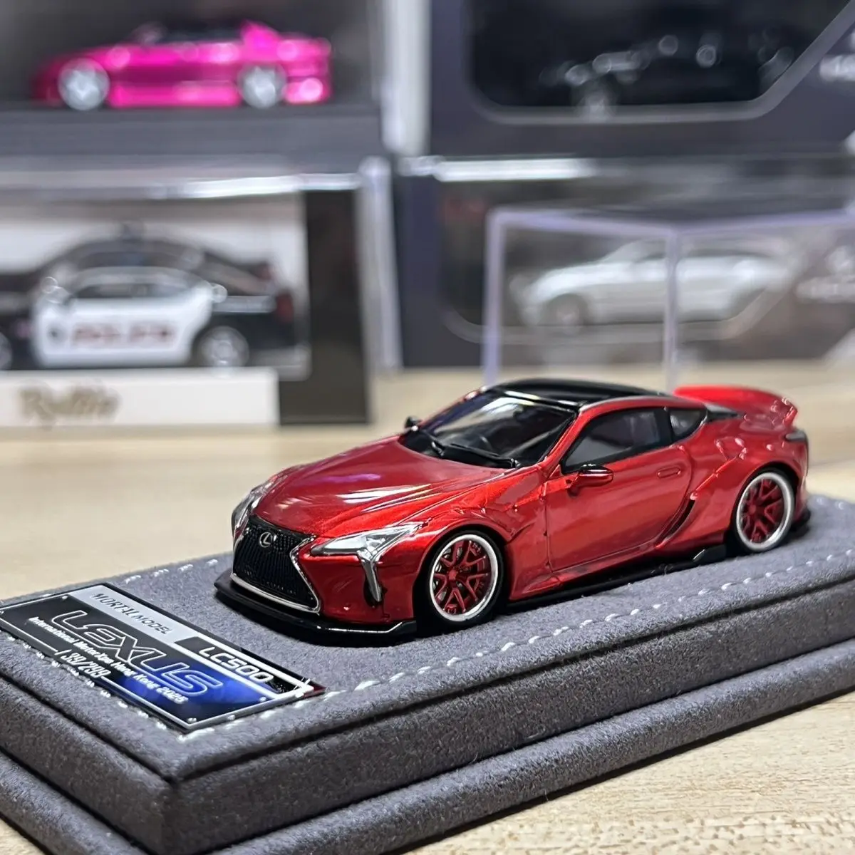 1:64,Lexus lc500 red, a alloy die-cast miniature simulation car