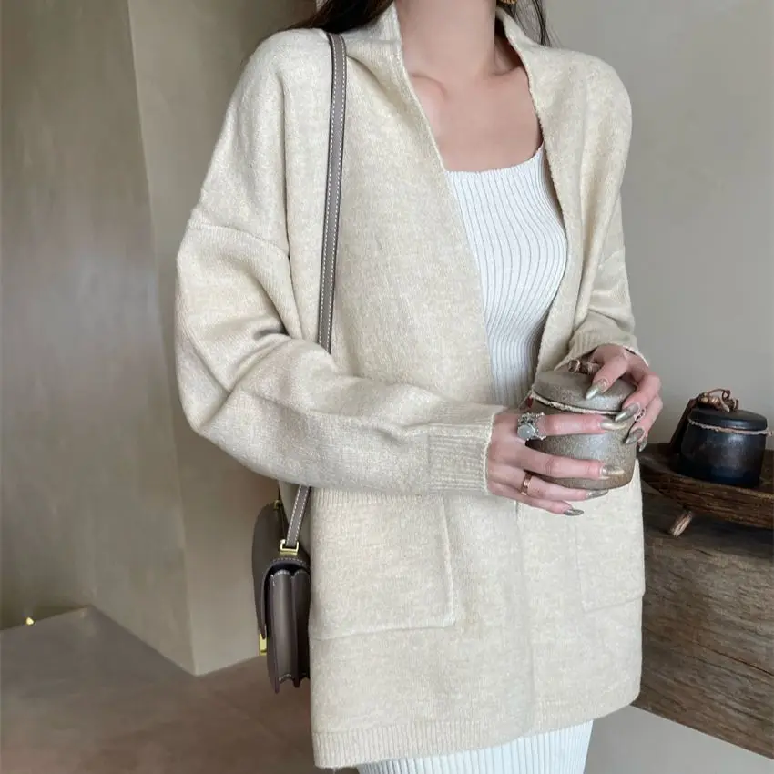 Simple and Elegant Knitted Cardigan in Early Autumn Loose Outerwear Soft Glutinous Soft Lazy Sweater Coat for Women