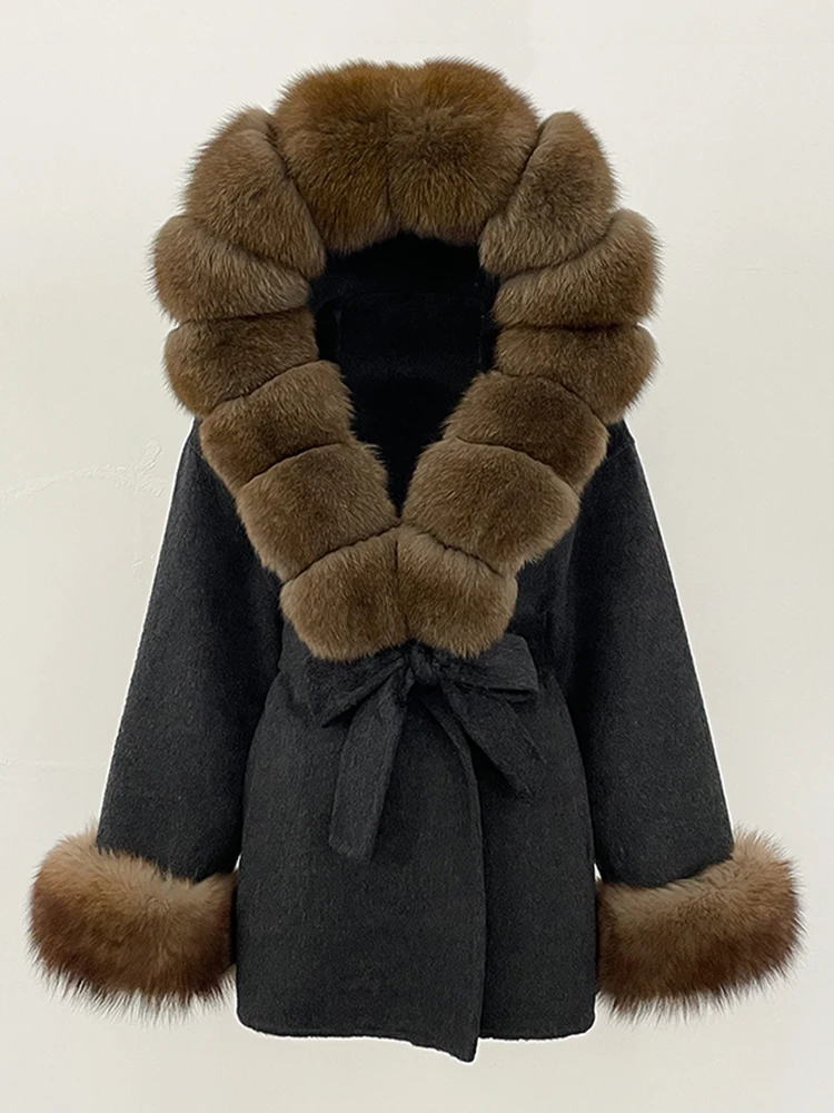 معطف نسائي من فرو الثعلب الحقيقي معطف من الفرو الطبيعي للتنقل سترة صوفية بقلنسوة للسيدات موضة 2025 ملابس شتوية فاخرة للسيدات