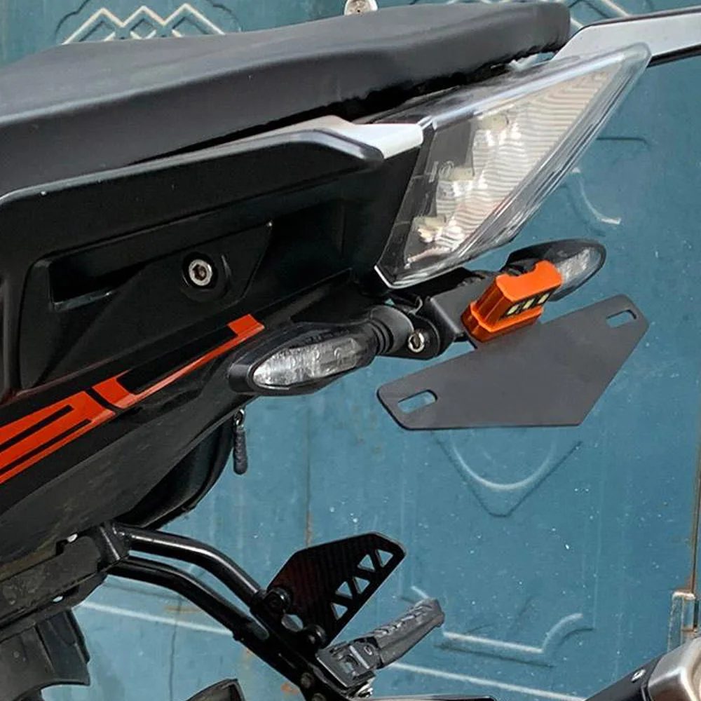 

Motorcycle Rear License Plate Holder Tail Bracket LED Light For DUKE 125 250 duke390 2017 2018 2019 2020 2021 2022 2023