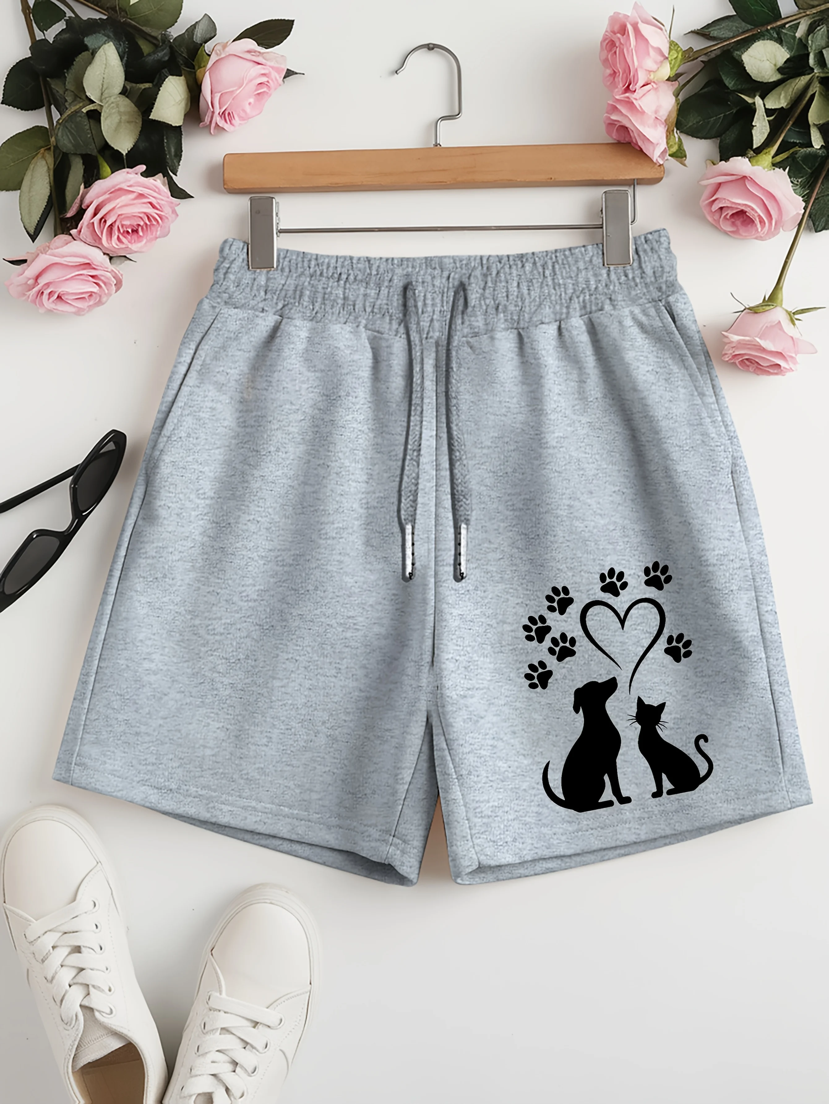 Women's Summer Cat Print Shorts Elastic Waistband Sweat-wicking and Breathable Suitable for Sports Running and Fitness