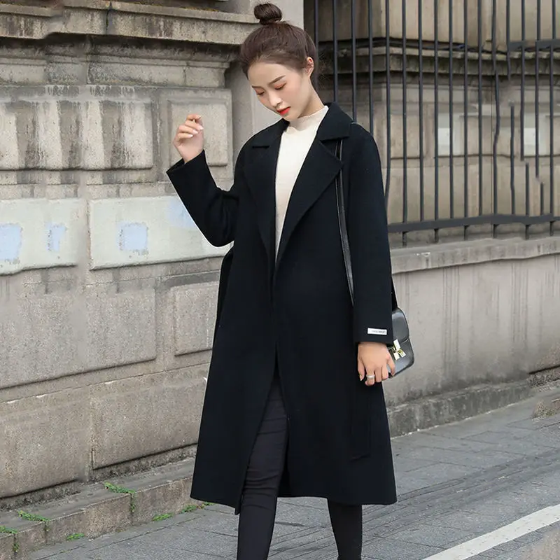 

2025 Women's Fashion Wool Coat Vintage Audrey Style Double Faced Velvet Slim Fit Mid Length Overcoat