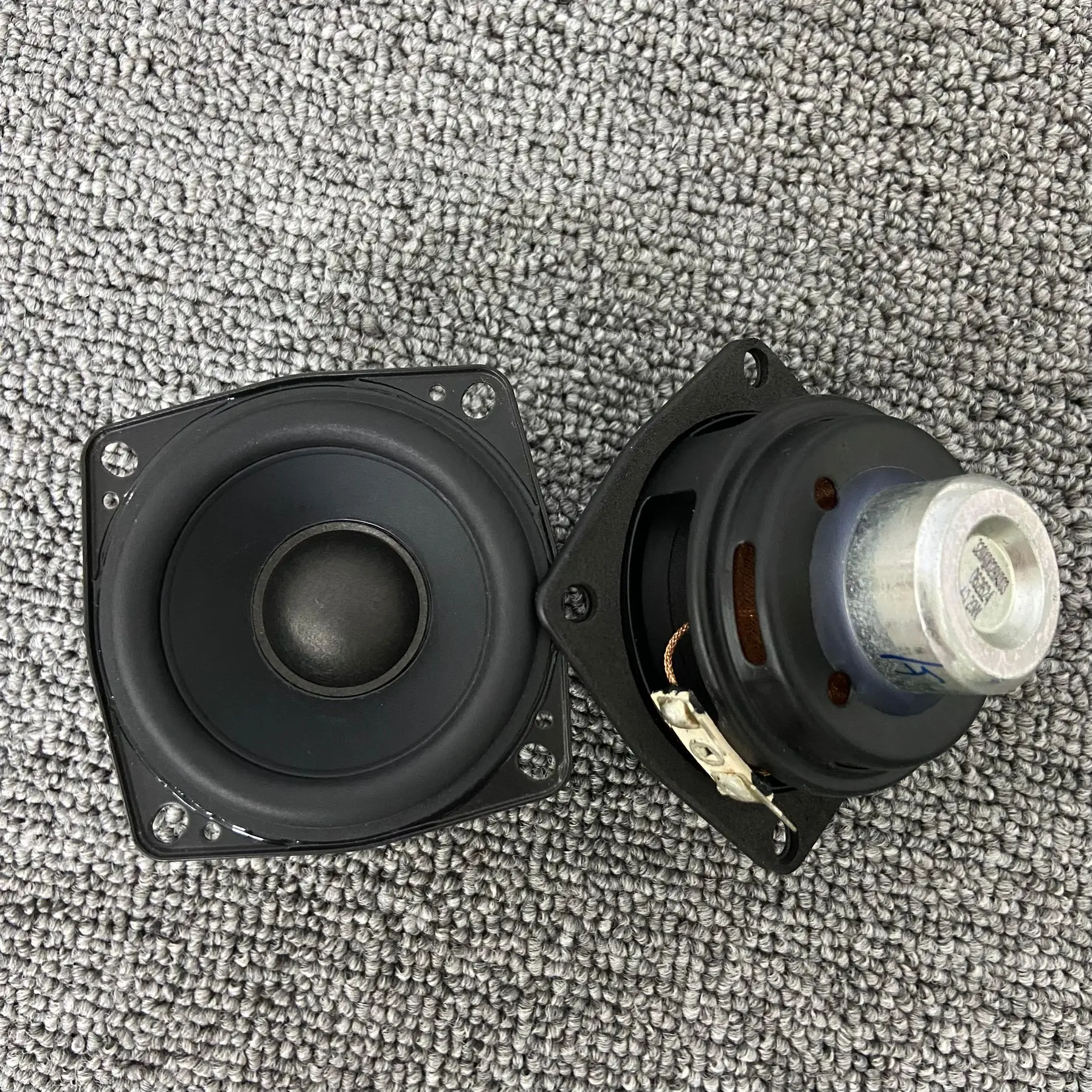 GHXAMP 67 مللي متر * 67 مللي متر لـ JBL Harman 2.5 بوصة النيوديميوم المغناطيسي كامل التردد المتكلم 4ohm 20 واط 2 قطعة