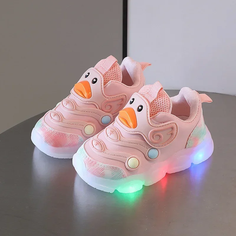 Baby Shoes with Lights on Women New Breathable Mesh Soft Soled Baby Walking Shoes Children Sports Luminescent Shoes Boy Newborn