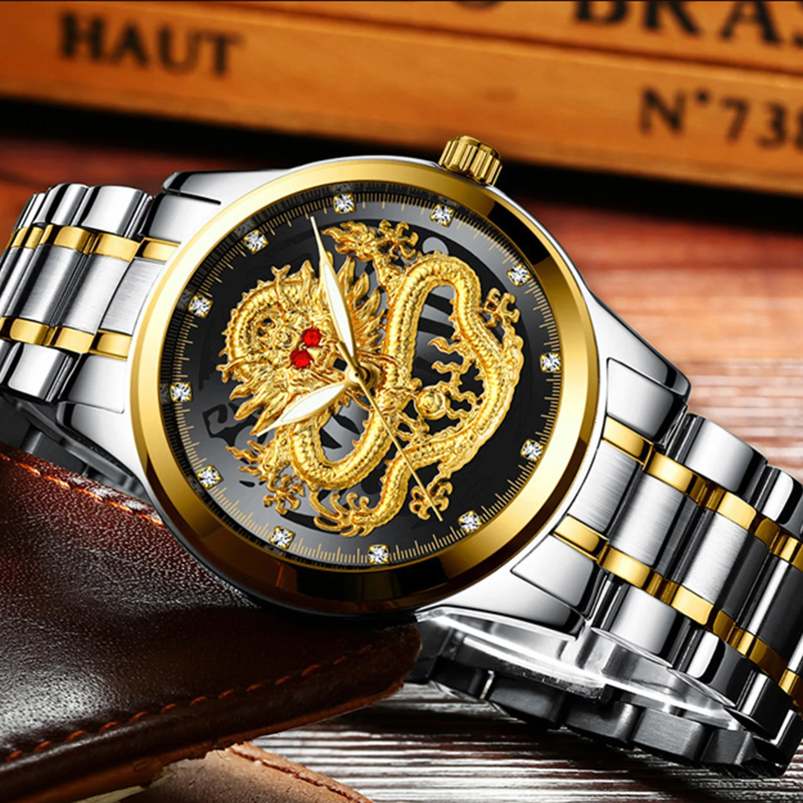 

New 2023 Adults Luxury Embossed Gold Dragon Watch Men's Full Steel Waterproof Watch Men Diamond Fashion Casual Quartz Clock