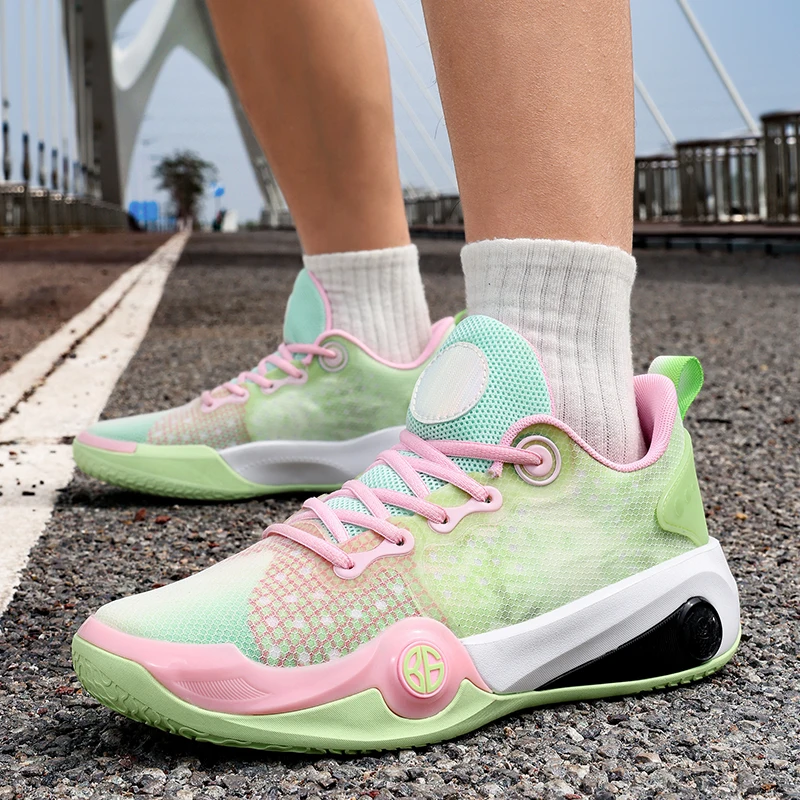 

Новые модные и популярные повседневные дышащие удобные и износостойкие спортивные баскетбольные кроссовки с цветными блоками