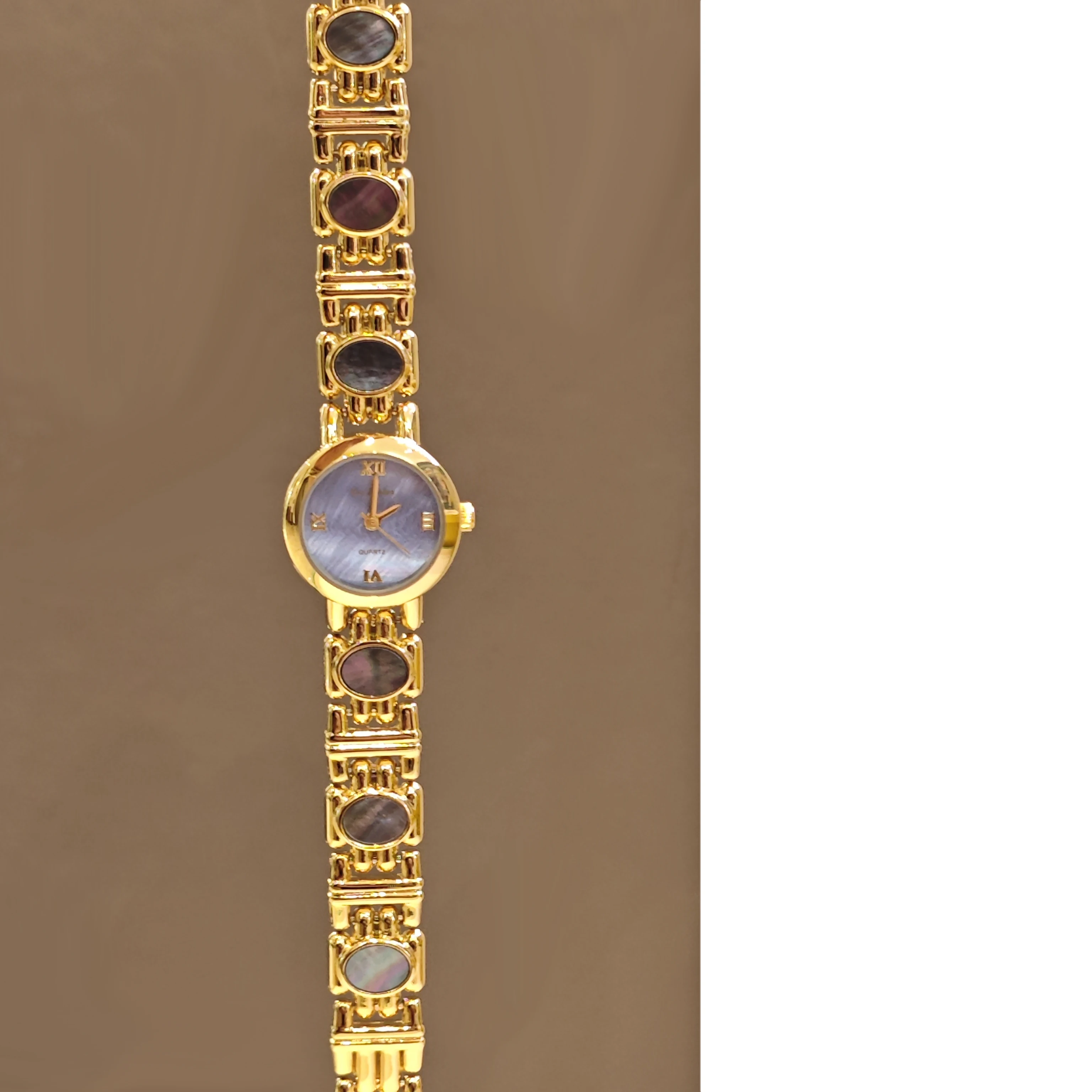 ساعة نسائية صغيرة فاخرة جديدة 2025 مع سوار من اللؤلؤ - ساعة نسائية فاخرة عالية الجودة - إكسسوارات نسائية #1