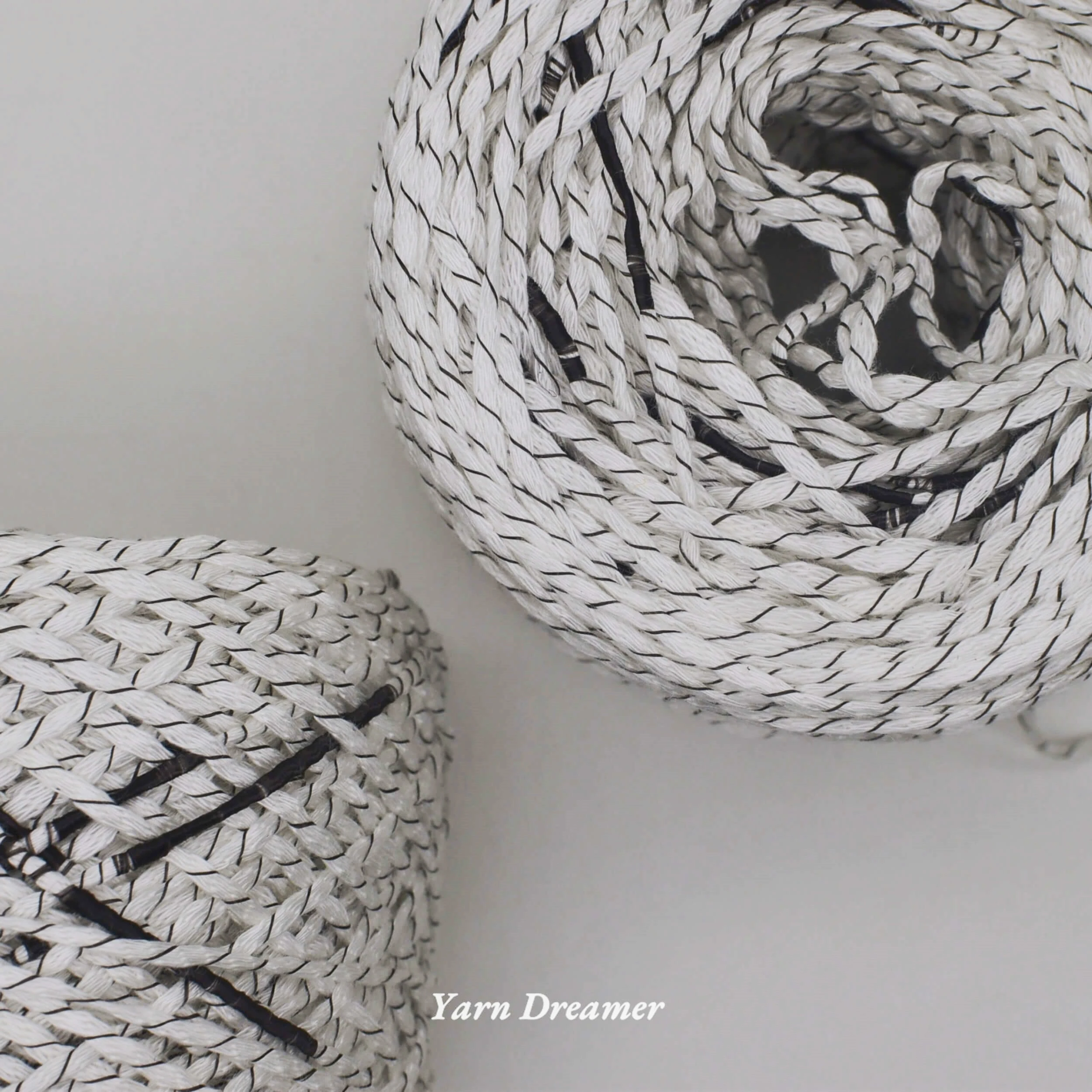 

White Multicolored Yarn for Crochet Bag Knitting Thick Yarn Black Blended Crochet Thread Bulky Yarn Chunky Yarns