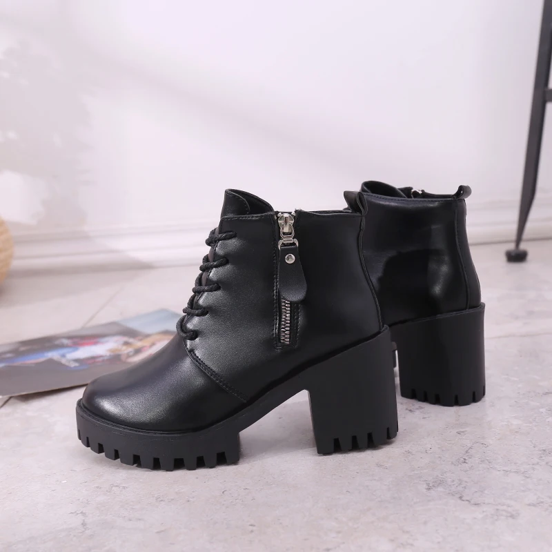 

Women Boots Autumn Winter Plush Woman Shoes Warm High Top Zipper Female Ankle Martin Boots PU Leather British Ladies Pumps 2024