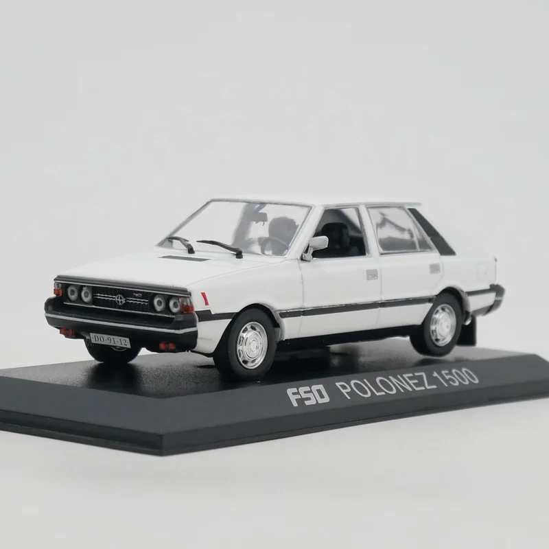 Diecast 1:43 Scale FSO POLONEZ 1500 Simulation Alloy Car Model Static Dispaly Collectible Toy Gift Souvenir Decration