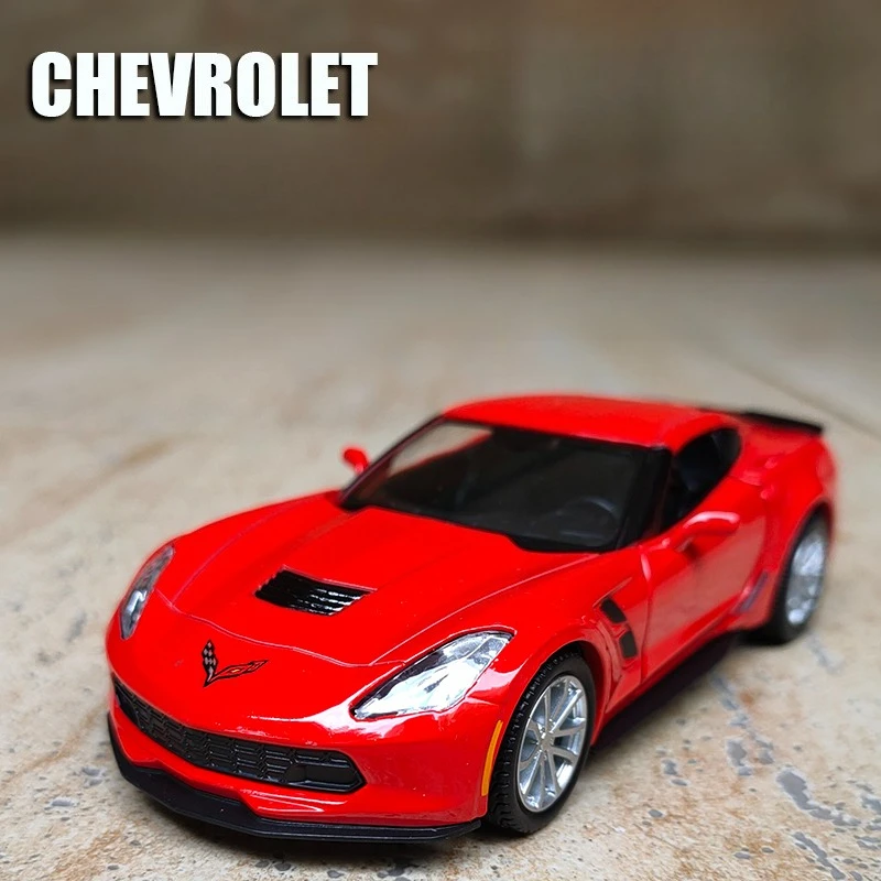 

1:36 Chevrolet Corvette C7 модель автомобиля из сплава, литая под давлением металлическая игрушка, спортивный автомобиль, коллекция высокой моделирования