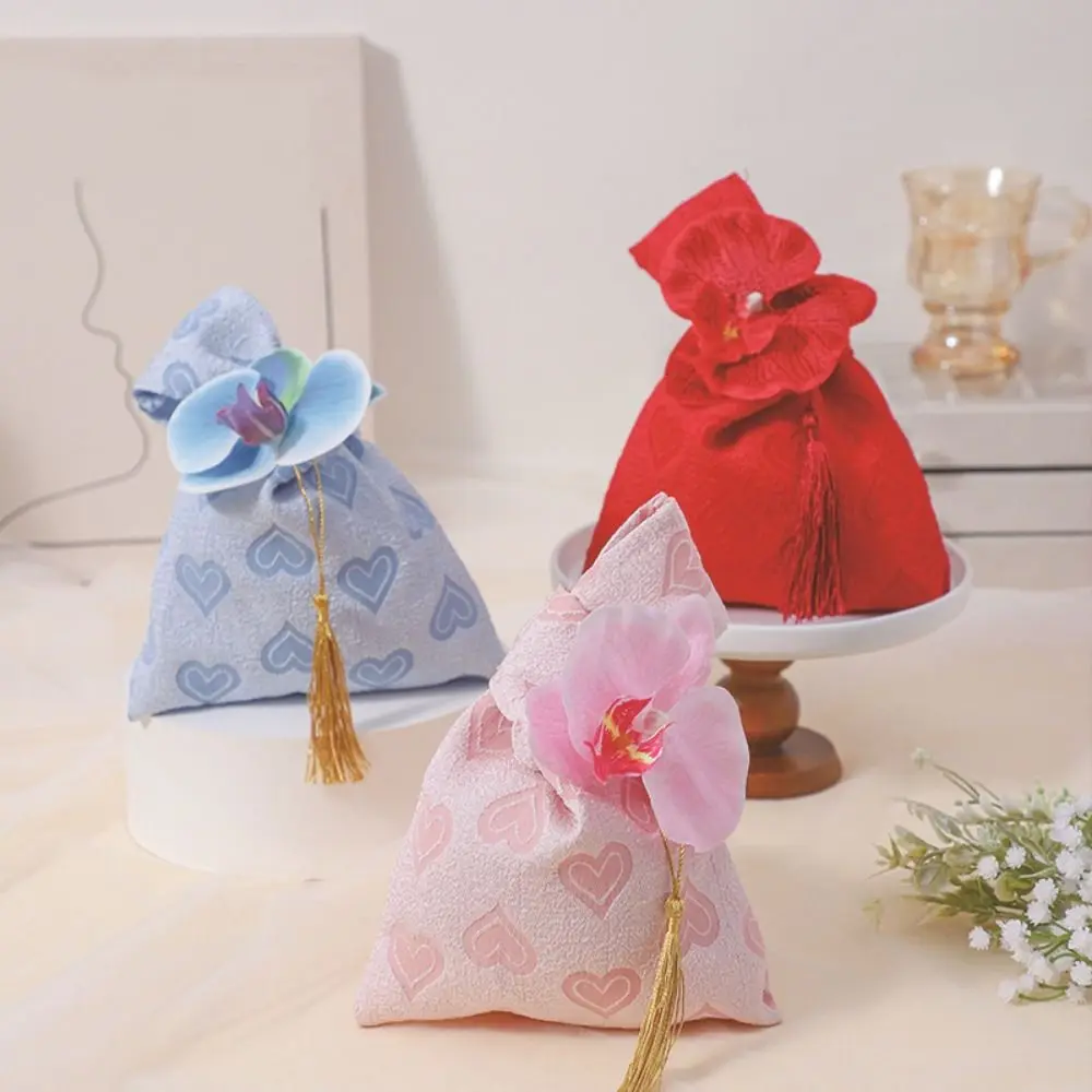 

Velvet Flower Tassel Wrist Bag Orchid Make Up Pouch Chinese Style Handbag Temperament Storage Bag Festive Sugar Box Festival