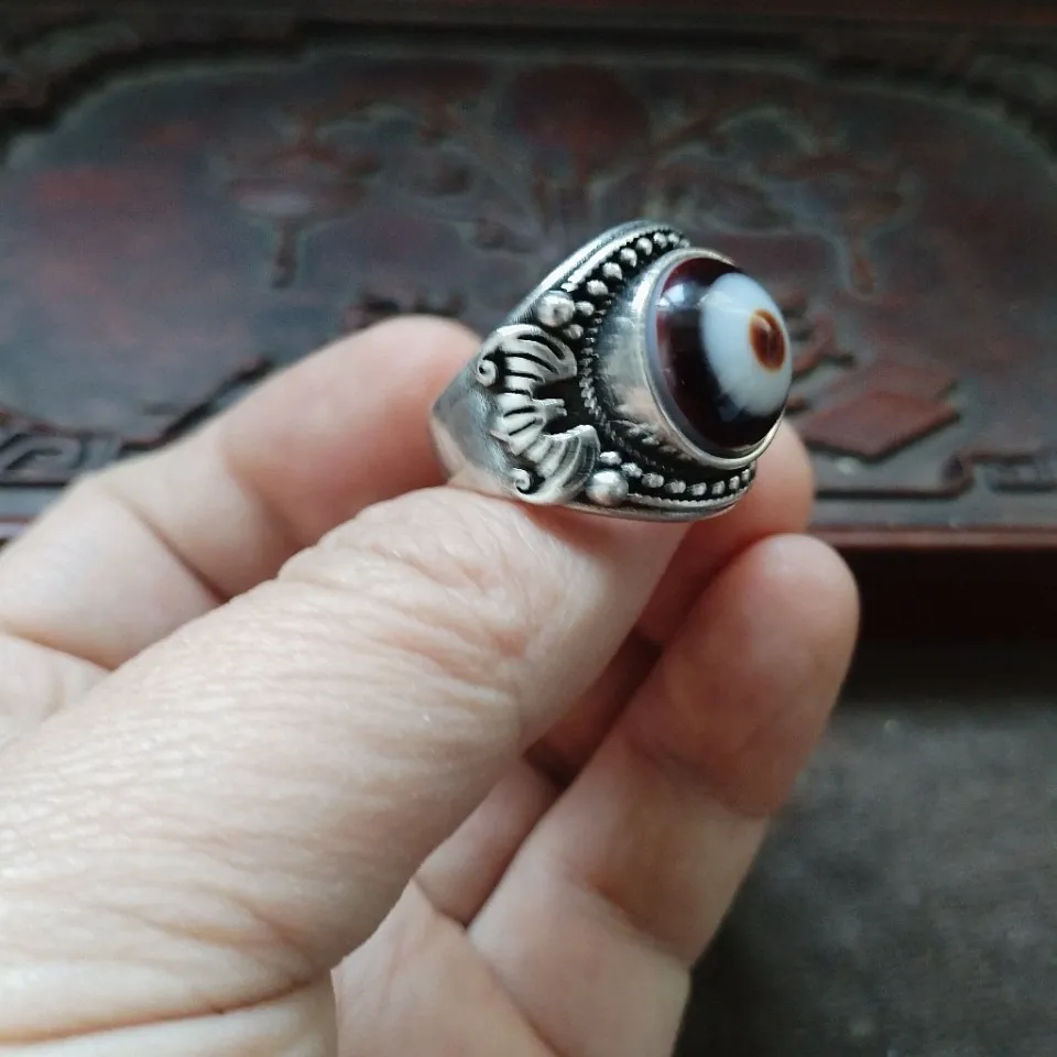 Vintage Tibetan Natural Eye Dzi Stone Open Ring Antique Silver Bat Carving Amulet Jewelry Men's Lucky Protection Finger Ring view 3