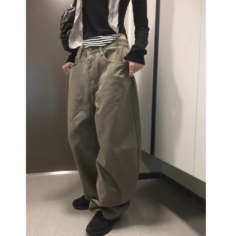 

Retro Korean Sle Women's Loose Fit Cargo Pants Casual High Waist Denim Jeans with kets Versatile All Season Wear