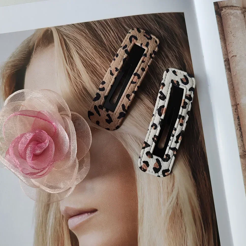 2PC أزياء ليوبارد BB دبوس الشعر الجانب السيدات إكسسوارات الشعر دبابيس الشعر للفتيات