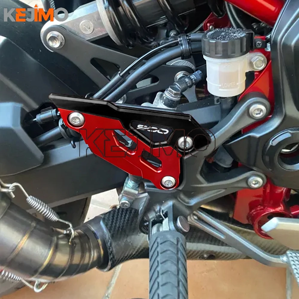 

Motorcycle FOR Kawasaki Z900 Z 900 2017-2023 2024 Pedal Guard Rear Pedal Guard Heel Plate Decorative z900 ABS Z900SE 2022-2024