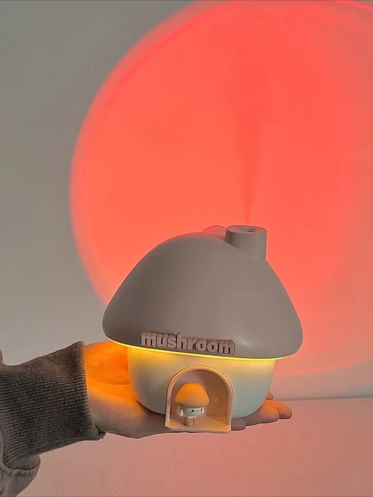 Cute Mushroom Humidifier with 7-Color Sunset Gradient Light 300ml USB for Car Home Long Lasting Aromatherapy Night Light & Gift