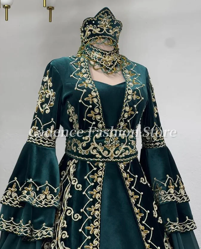 Abiti da ballo tradizionali da - Ethnic Gown recensione e prezzo