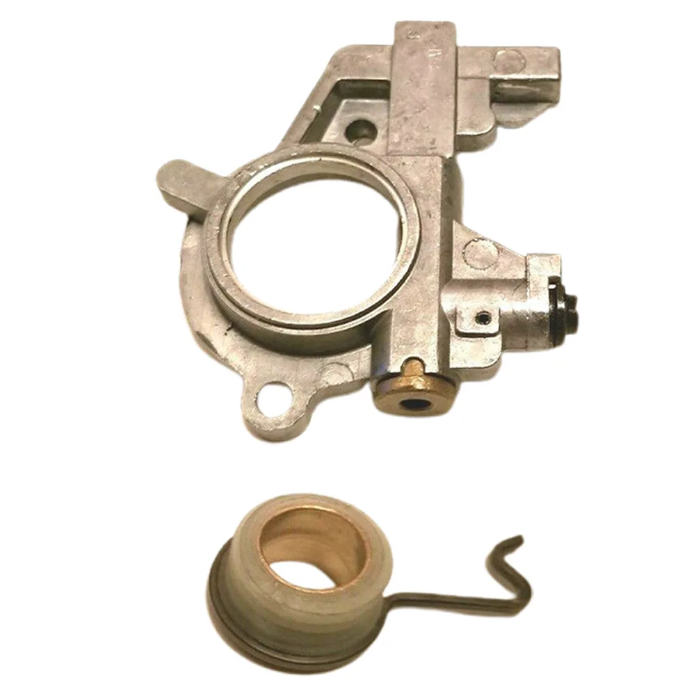 MS341 MS361 and MS362 Compatible Oil Pump with Worm & Spring Components OEM Replacement Part Number 1135 640 3200