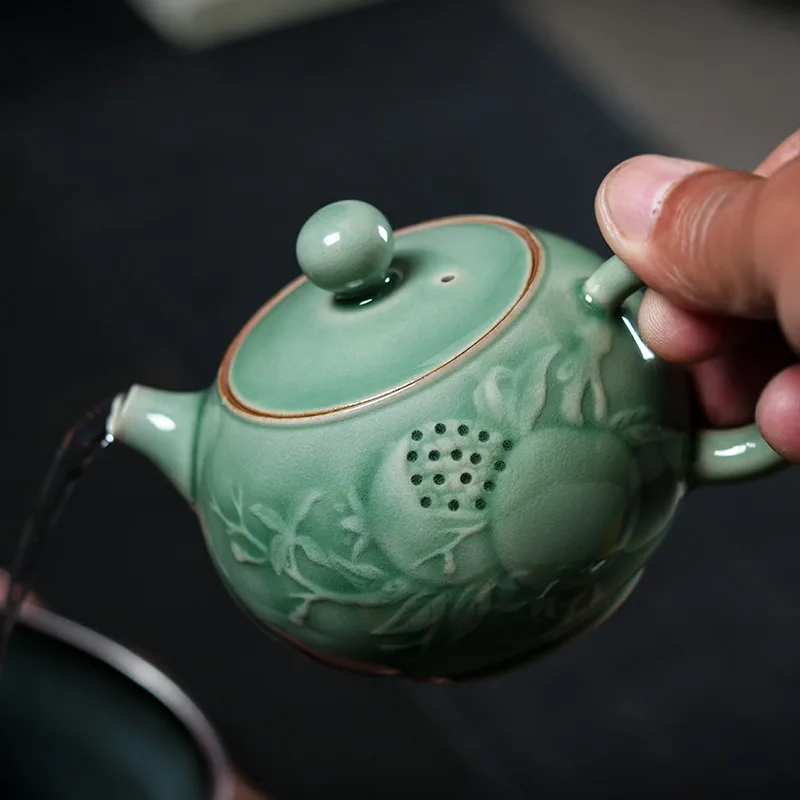 Longquan Kiln Meizi Qing Carving Xishi Ceramics Home Kung Fu Tea Set Single Pot High end Celadon Handmade Tea Pot