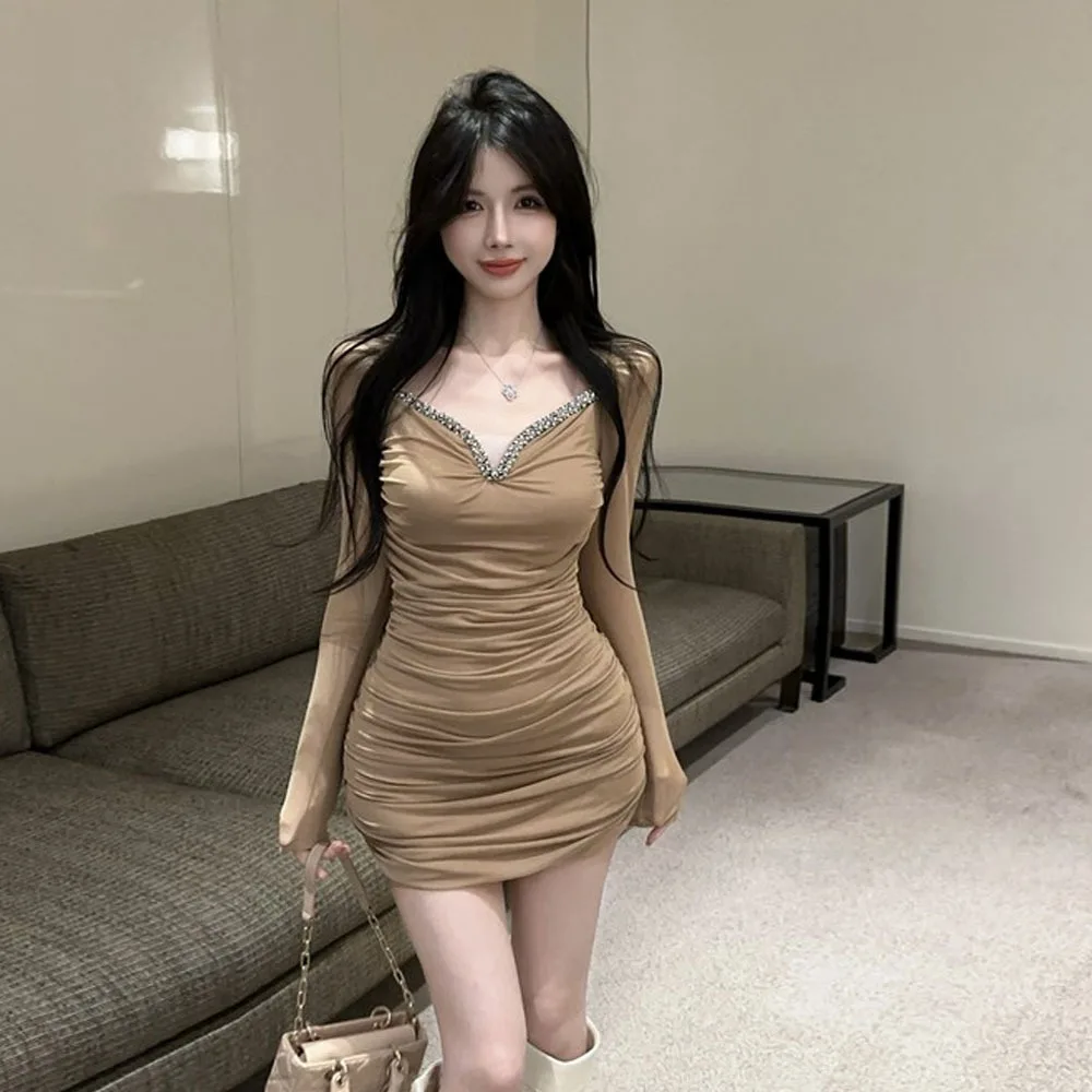 

Сексуальное облегающее платье с богатой вышивкой, квадратным вырезом и длинным кружевным рукавом для девочек-подростков