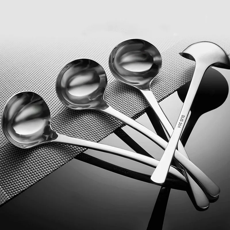 

18/8 Stainless Steel Soup Spoons Set of 4, Large Capacity Serving Spoons Ramen Spoons - Tableware Restaurant Supplies