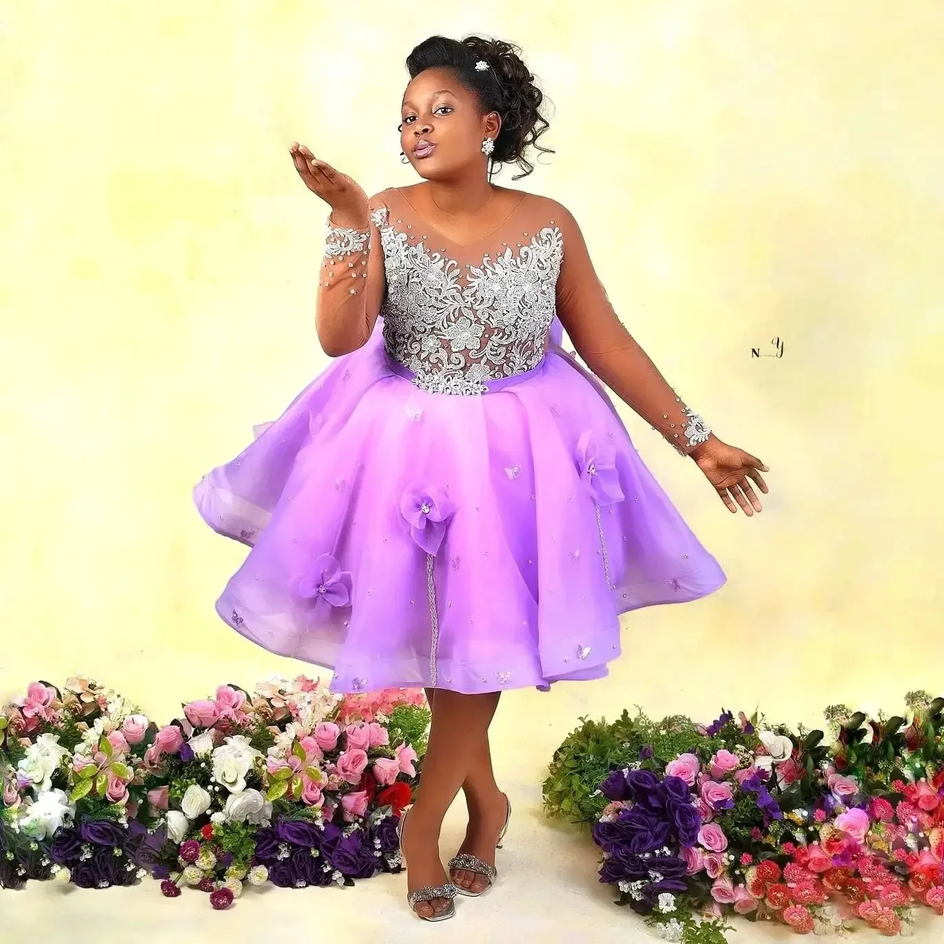 

Лавандовые платья с цветочным узором для девочек по индивидуальному заказу на свадьбу, с длинными рукавами и аппликациями до колена, роскошное детское платье для дня рождения, банкета