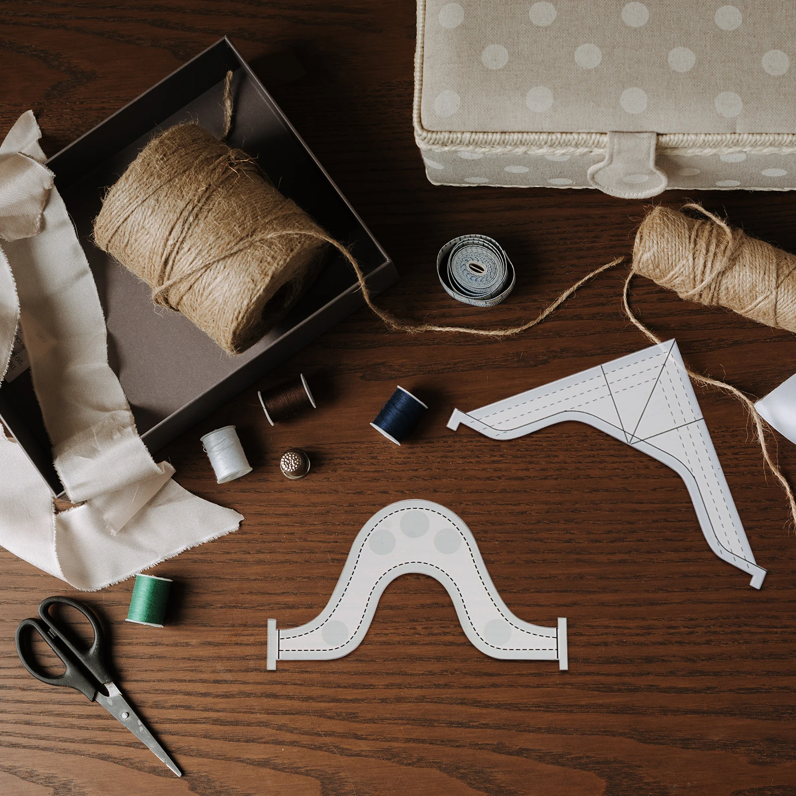 

9pcs Acrylic Patchwork Ruler Set for Fabric DIY Quilting Template Tools Sewing Aid Efficient Practical Long Lasting