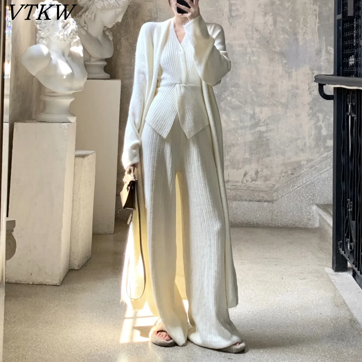 

VTKW 2025 FW Комплект брюк из 3 предметов, однотонный жилет с v-образным вырезом, длинный кардиган, широкая эластичная талия, элегантный ретро-шик, роскошный