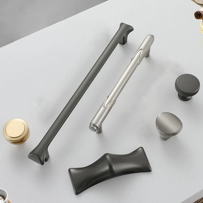 Simple Gold/Black/Matte Nickel Cabinet Handles Zinc Furniture Pulls Dresser Drawer Wardrobe Knobs Shoes Cabinet Bar