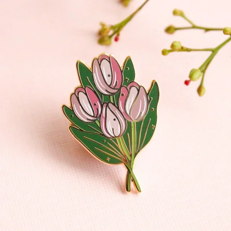 Tulip Bunch Esmalte Pin, Houseplant Metal Badge, Floral Lapel Pins, Plant Lovers' Gift, broche para Acessório de Jóias
