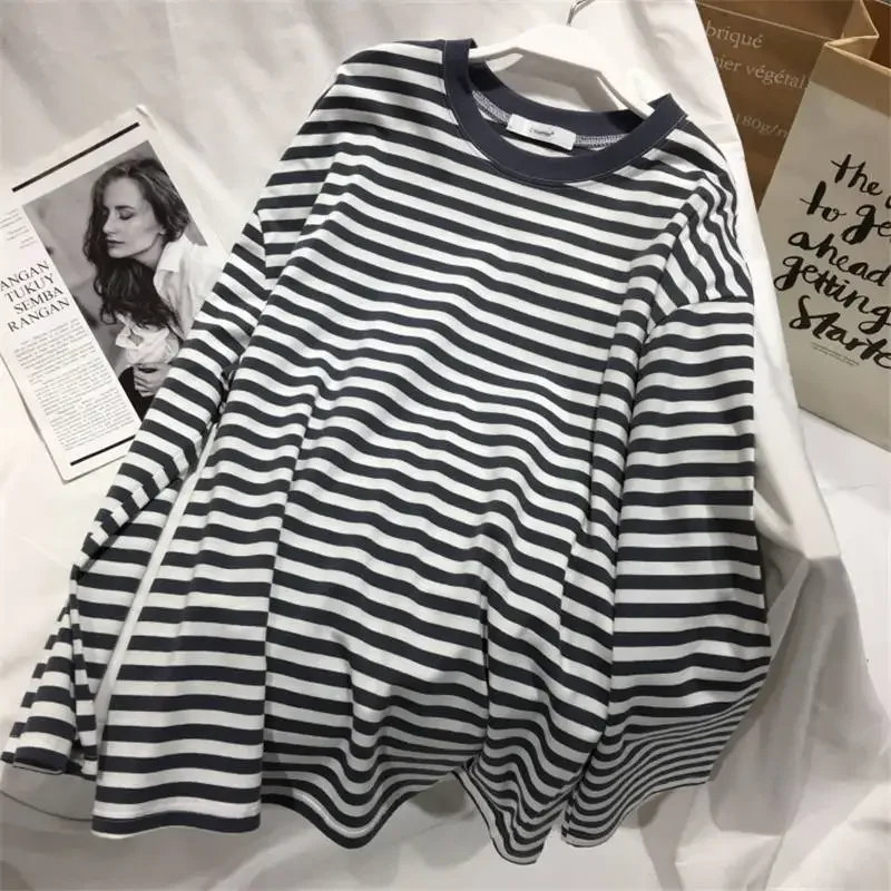 Stripe T Shirts Womens Medium-long Casual TShirt O-neck Tops Korean Streetwear Oversized Women Clothes 2023 Fashion Sweatshirt