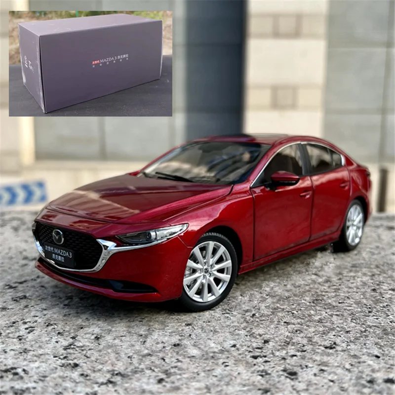 Nieuwe 1:18 MAZDA 3 Axela Legering Model Auto Diecast Metalen Voertuigen Auto Model Hoge Simulatie Collectie Kinderen Speelgoed Gift decoratie