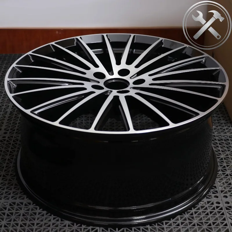 

Customized 17-20 Inch Forged Aluminum Alloy Wheels Polished Surface Design 35mm Bias 100mm PCD Universal Rims