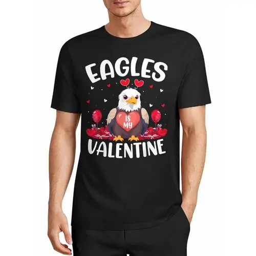 Romantic Gift Boxes Filled with Red Hearts Surround the Soft and Adorable White-Headed Sea Eagle, with a Straightforward Confession of Love That Speaks to the Long-Lasting Favor of Fans, Turning the Team into a Valentine's Day Romance All Its Own. Casual T-Shirt