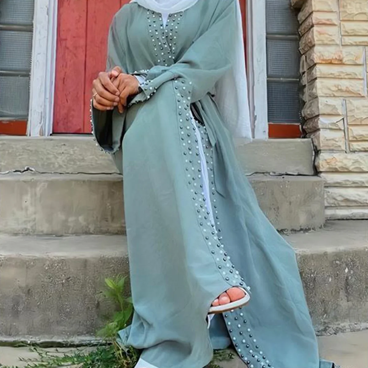 

Elegance Solid Color Beaded Muslim Arab Turkey Middle East Fashion Lace-Up Cardigan Robe Women Abaya