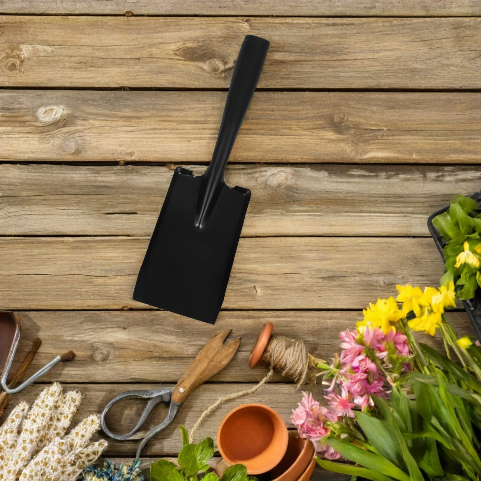 

Lightweight Steel Outdoor Gardening Beach Shovel Small Multi-Use Rust Resistant Fireplace Ash Snow Scoop