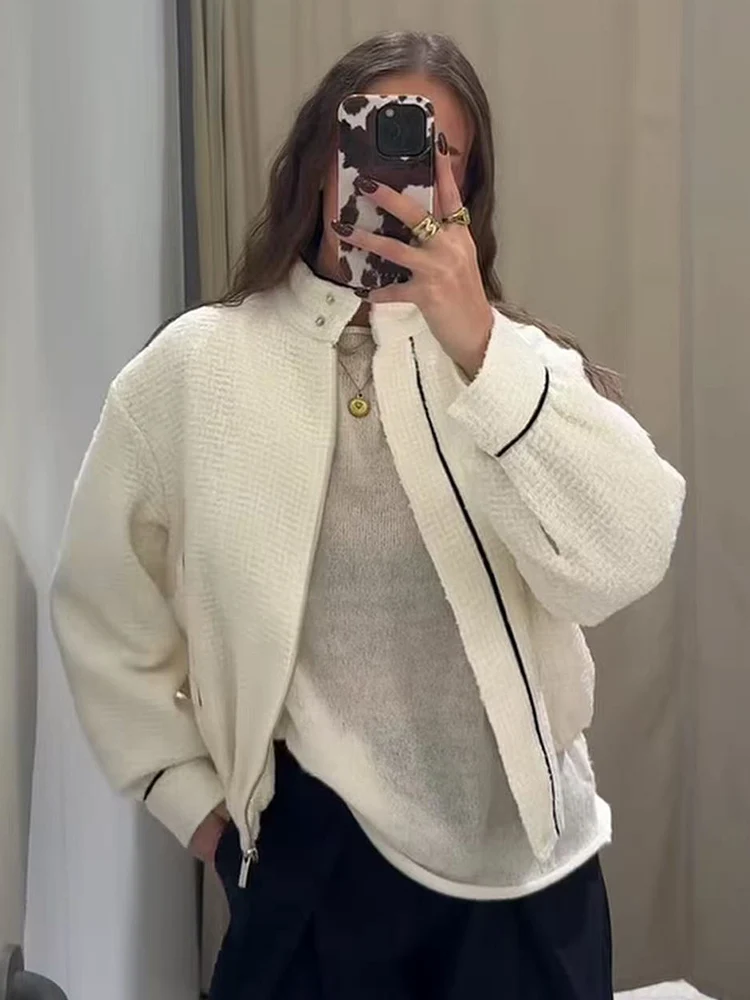 

TFMLN женская куртка контрастного цвета в повседневном стиле, простая свободная универсальная верхняя одежда для поездок на работу, весенне-осенняя новая уличная куртка