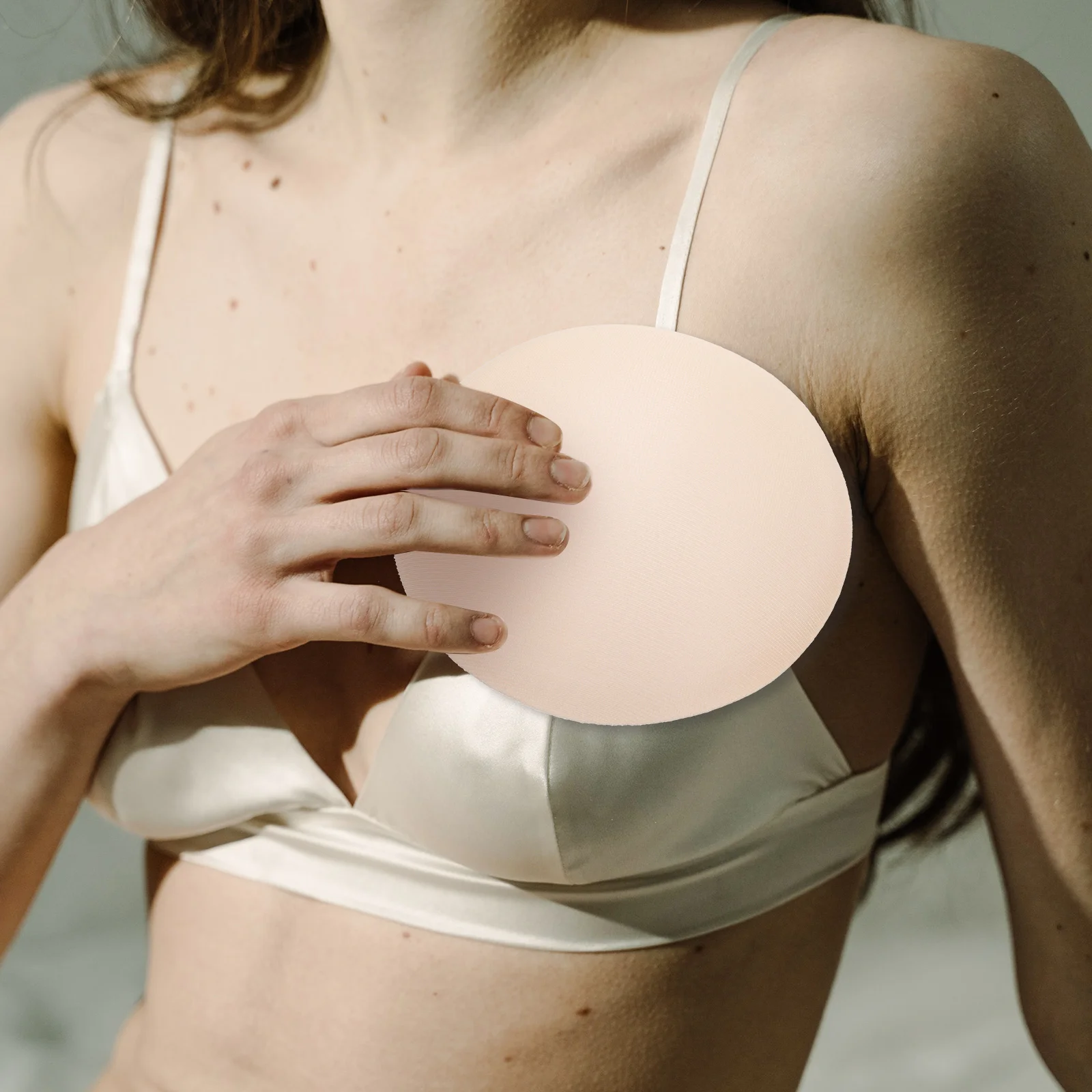 

Sponge Bra Pads Inserts 3 Pairs Thick Circle Padding Skin Color Breathable Anti Slip Reusable Bra Sponge Pads