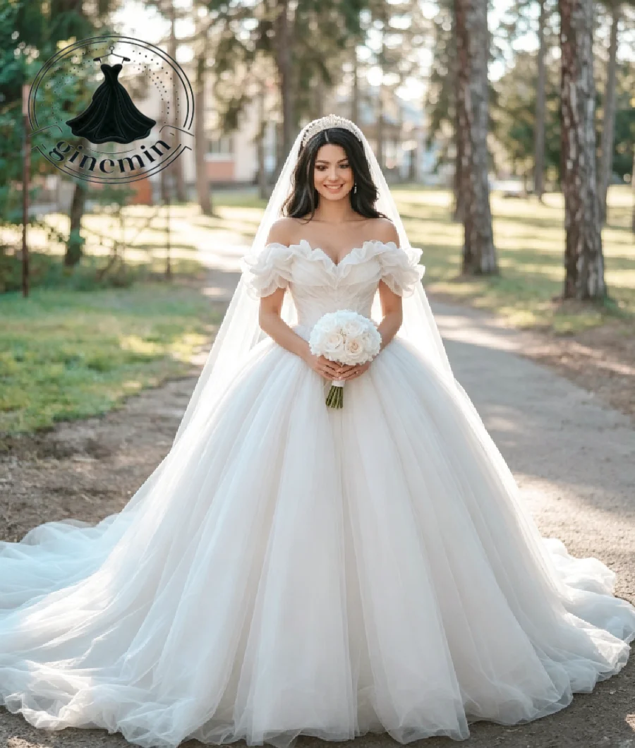 Fairytale Princess Ball Gown Victorian Wedding Dress Pleated Bodice Tulle Court Train Ivory Bride Dresses Off Shoulder Country