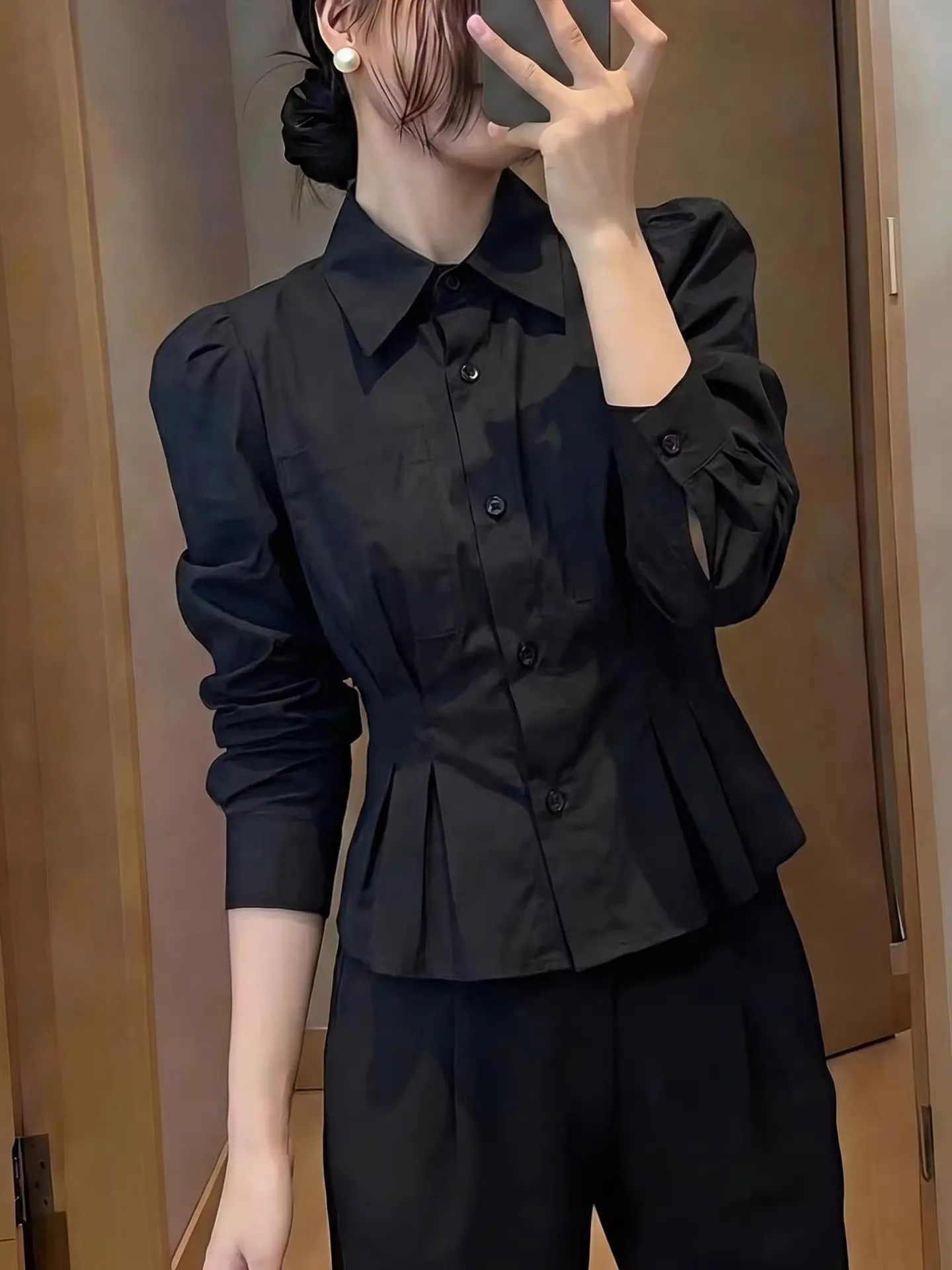 

Spring Fashion Slim Fit Shirt Turn-down Collar Elegant High Waist Design Versatile Stylish Casual Women's Premium Quality Top