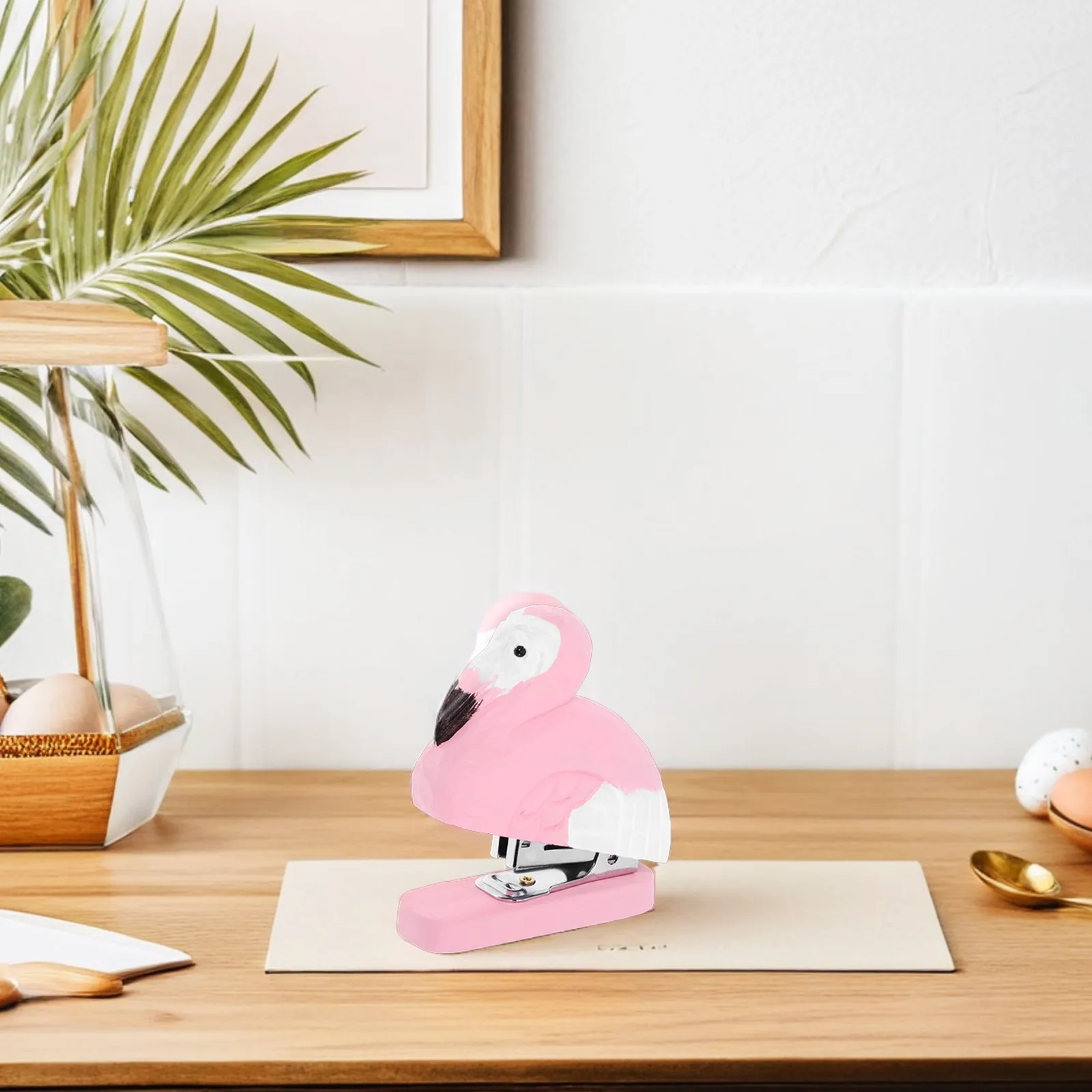 grampeador-de-madeira-flamingo-mini-bonito-e-portatil-organizador-de-mesa-para-escritorio-casa-e-escola-para-grampear-documentos