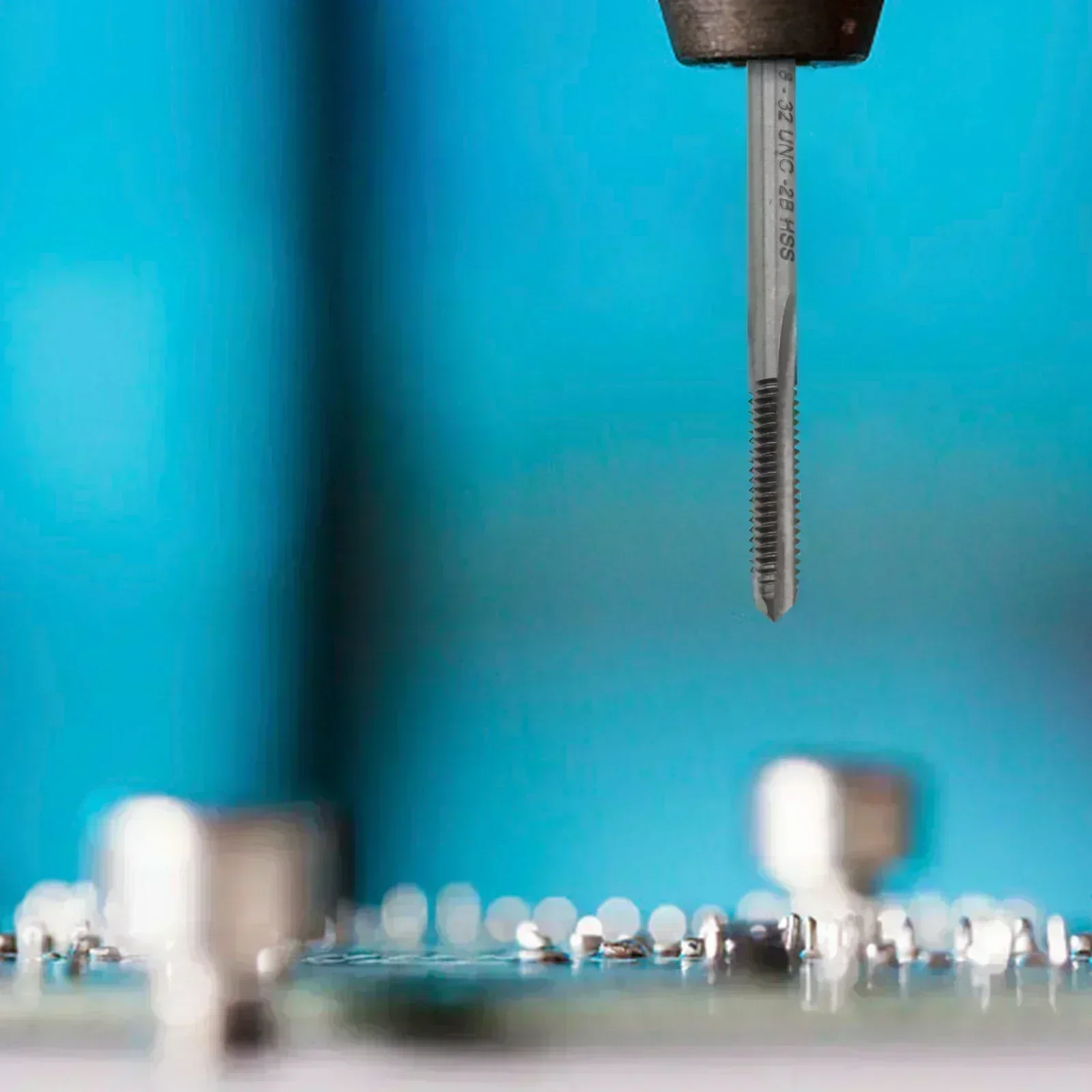 

Aluminum Pcs Hand Threading Wide Application Fast Cutting Speed Machine Taps Straight Groove Taps Wear Resistance