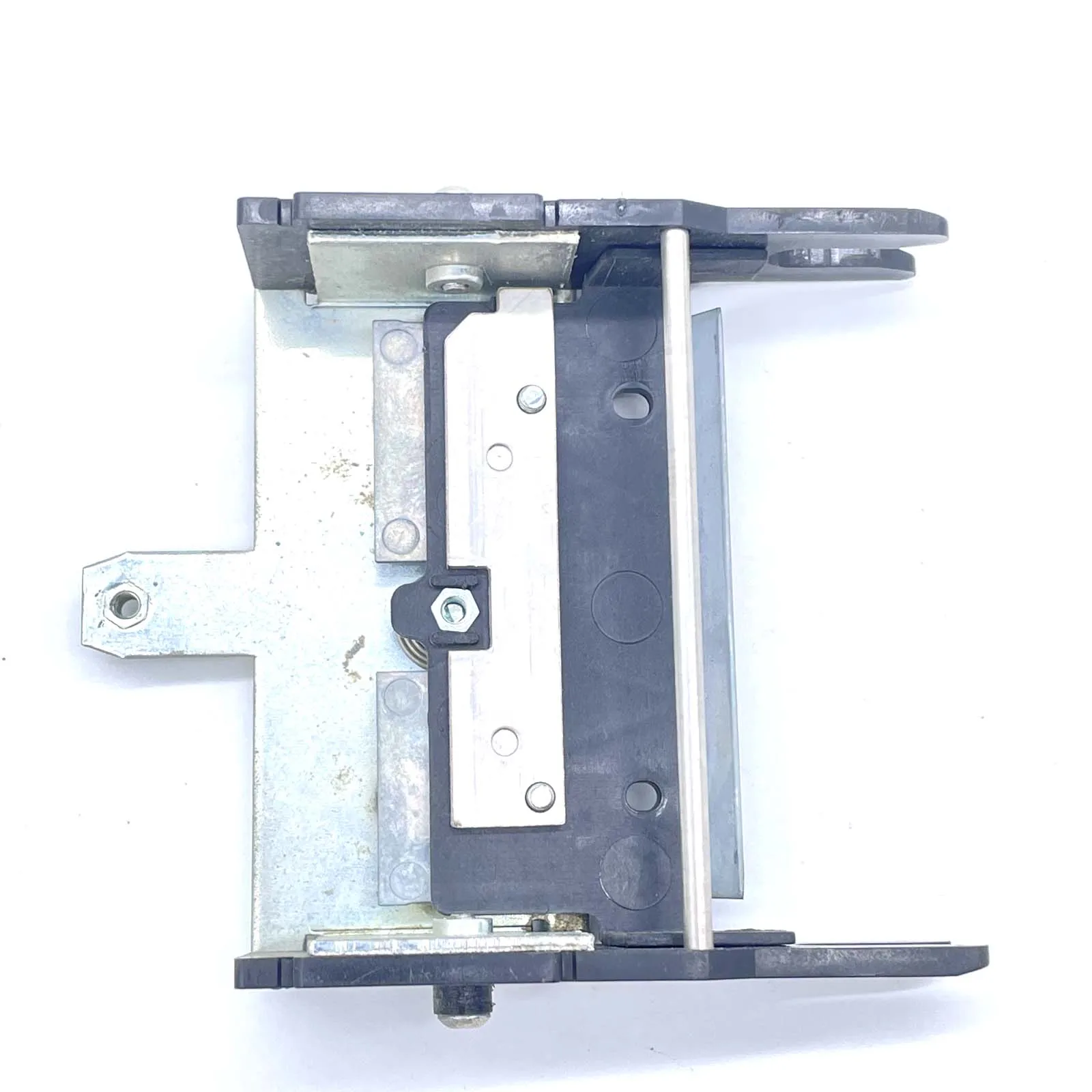 

Держатель печатающей головки Kyocera подходит для деталей принтера Fargo Magicard Enduro