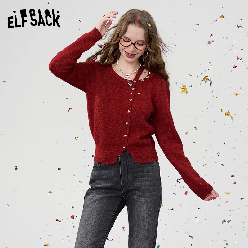 ELFSACK 2024 Winter New Arrivals Red retro fine sparkling hanging neck knitted sweater for women's Christmas outfit, elegant bas